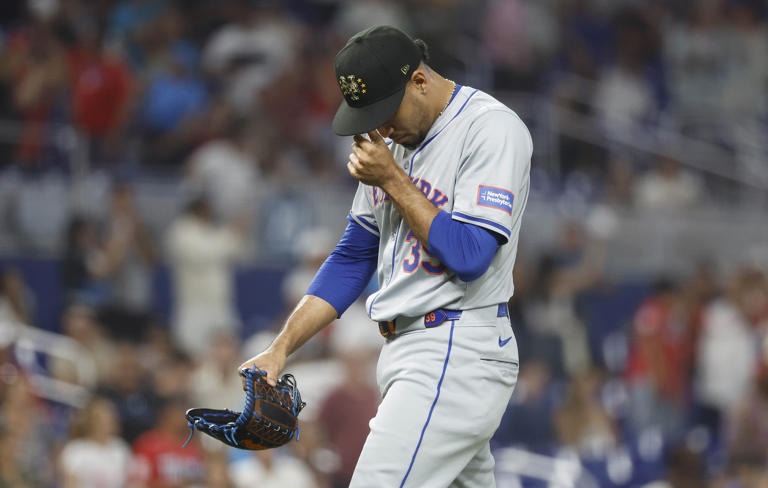 Mets’ Priciest Closer Suspended 10 Games for Alleged Foreign Substance Use